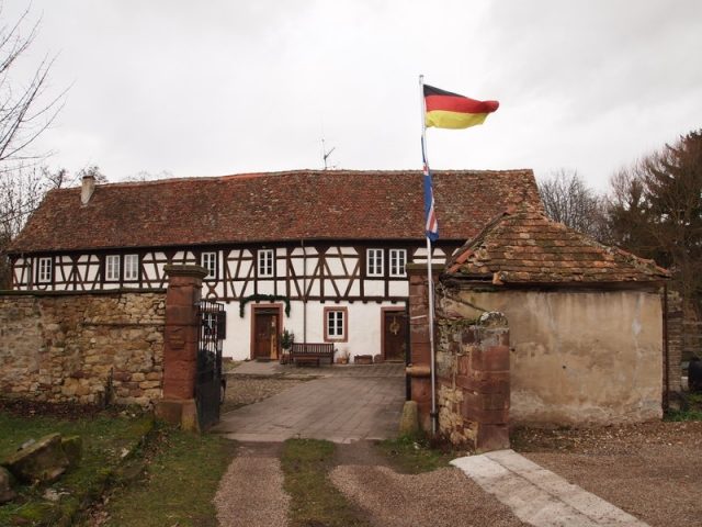 Obrigheim-Colgenstein Manor