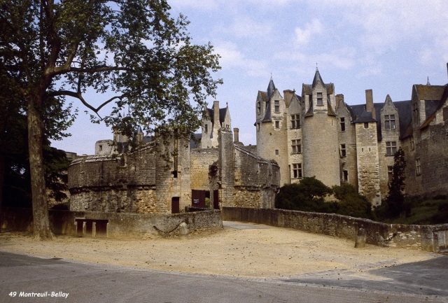 Château de Montreuil-Bellay