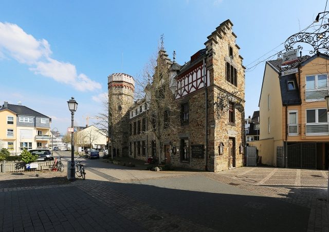 Adenbach Castle