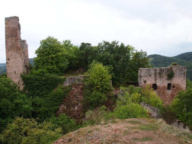 Altenbaumburg Castle