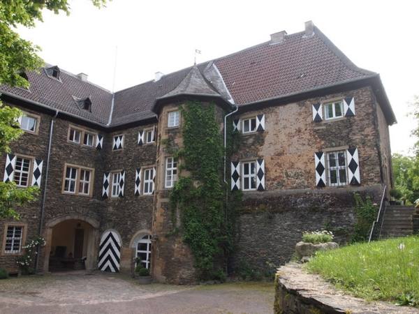 Wallhausen Castle
