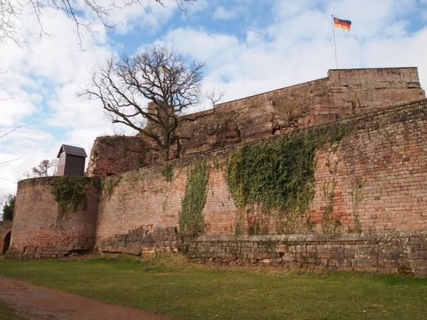 Nanstein Castle