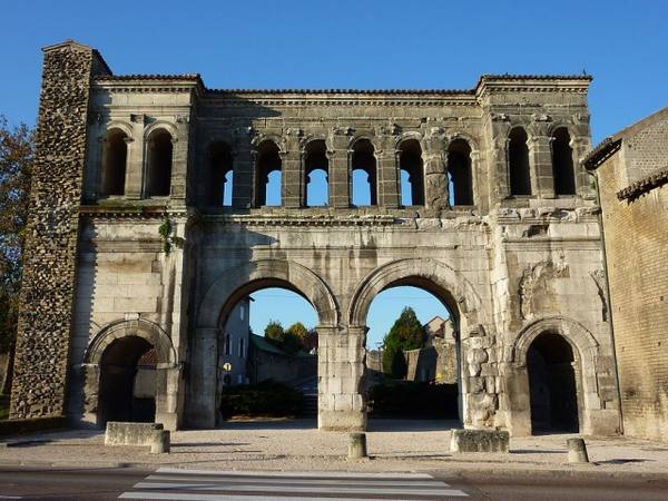 Roman City Augustodunum-Porte Saint-André