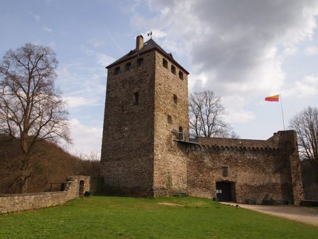Sayn Castle