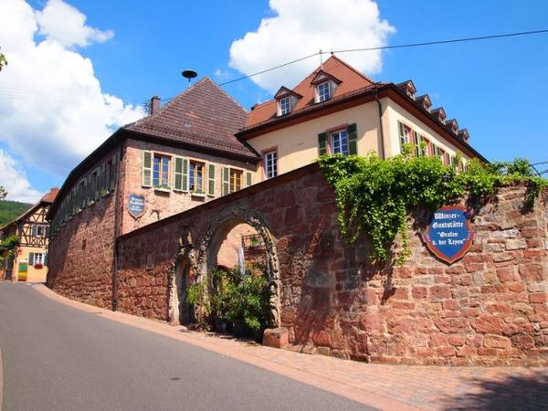 Burrweiler Castle