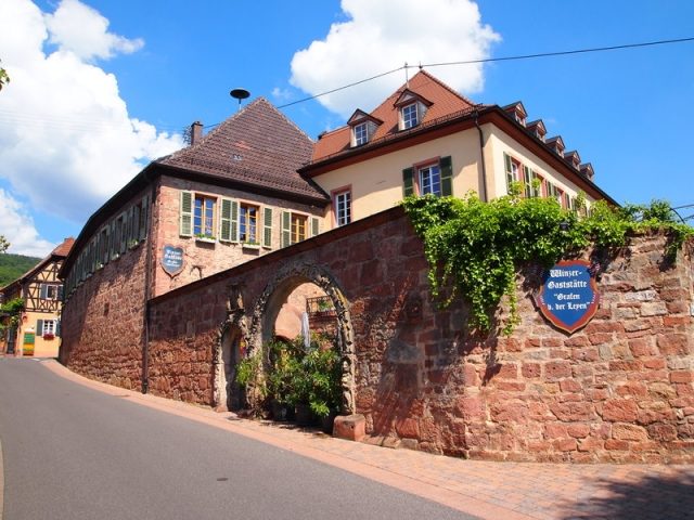 Burrweiler Castle
