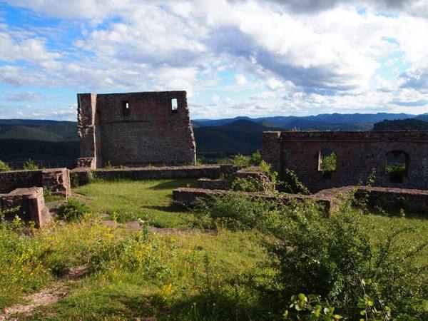 Lindelbrunn Castle