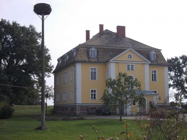 Kamitz Manor