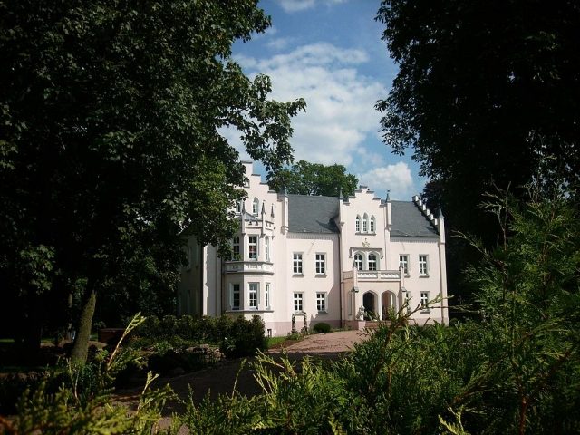 Schköna Castle