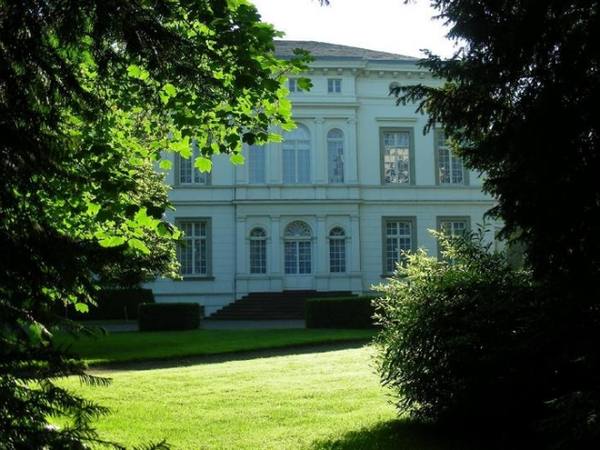 Palais Schaumburg