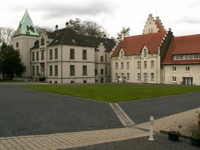 Sölde Manor