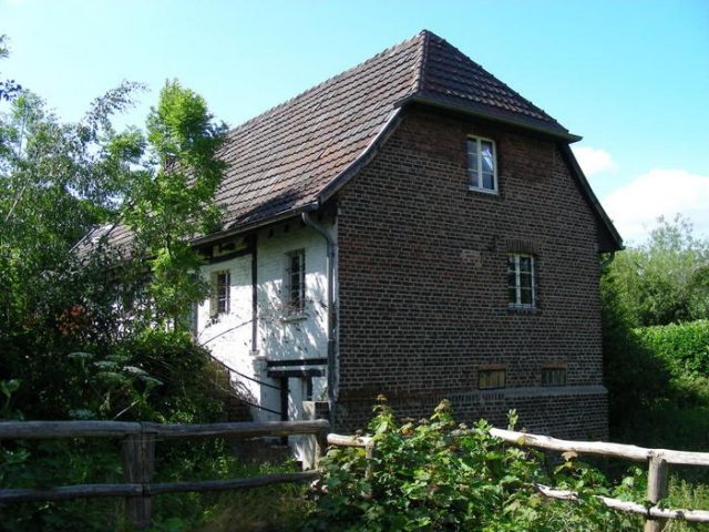 Sandmühle Manor