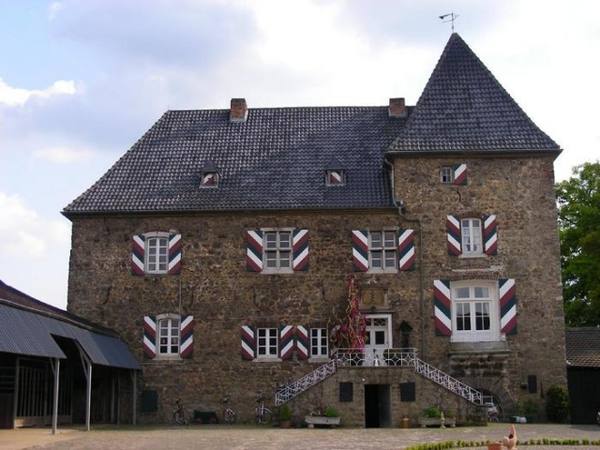 Burg Holzheim