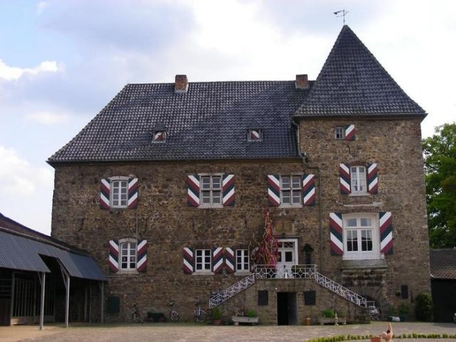 Burg Holzheim