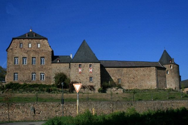 Burg Untermaubach