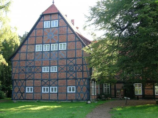 Sunder Manor