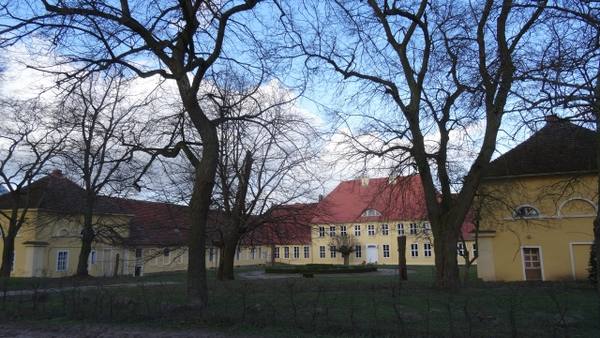Blumberg Manor