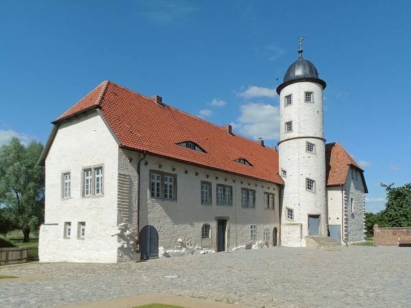 Brome Castle