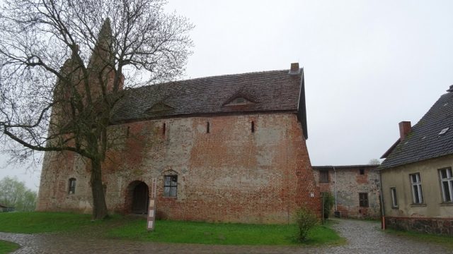 Klempenow Castle