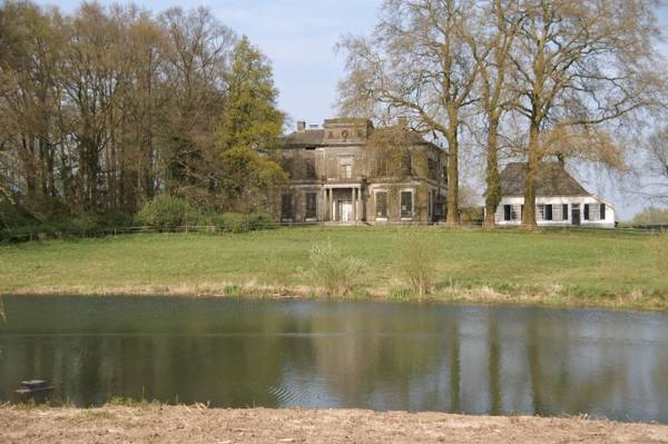Huis Reuversweerd