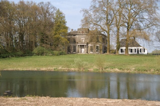 Huis Reuversweerd
