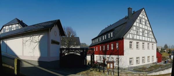 Ambross Manor
