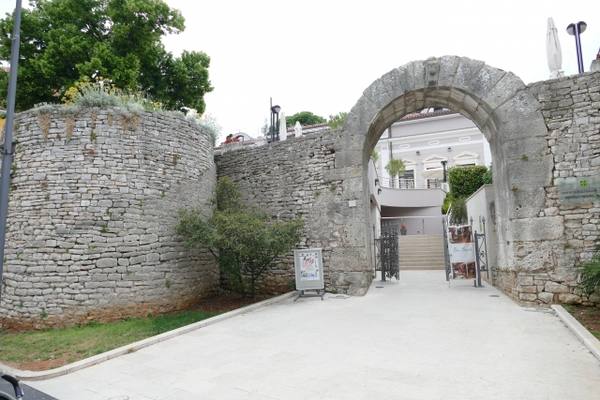 Ancient City Colonia Pietas Iulia Pola-Gate of Hercules