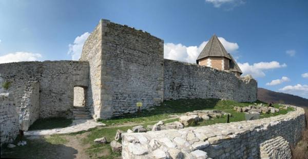 Medvedgrad Castle
