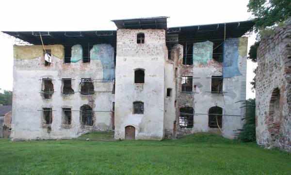 Putzar Castle