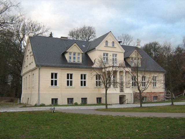 Krügersdorf Manor