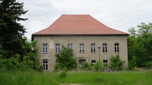 Damitzow Manor