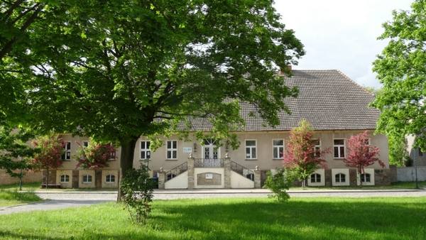Gramzow Manor