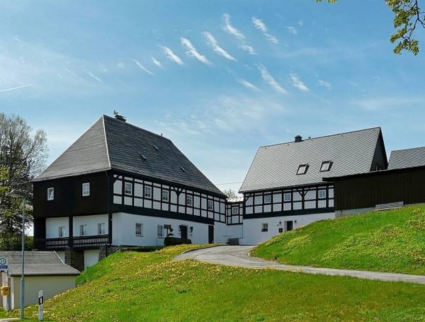 Brüderwiese Manor