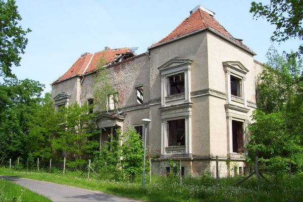 Schmoldow Manor