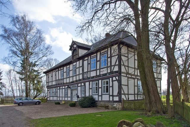 Kolborn Manor