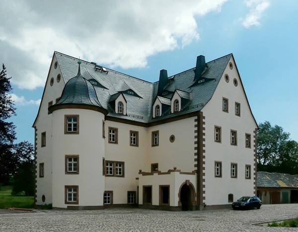 Cannewitz Manor