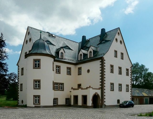 Cannewitz Manor