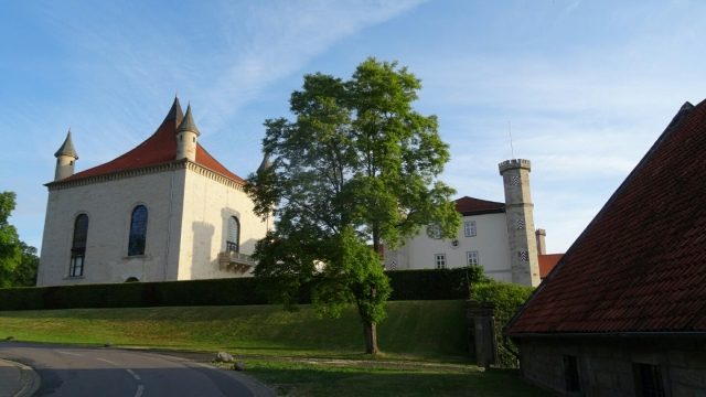 Schloss Derneburg