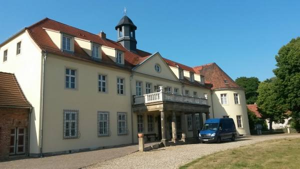 Grochwitz Castle