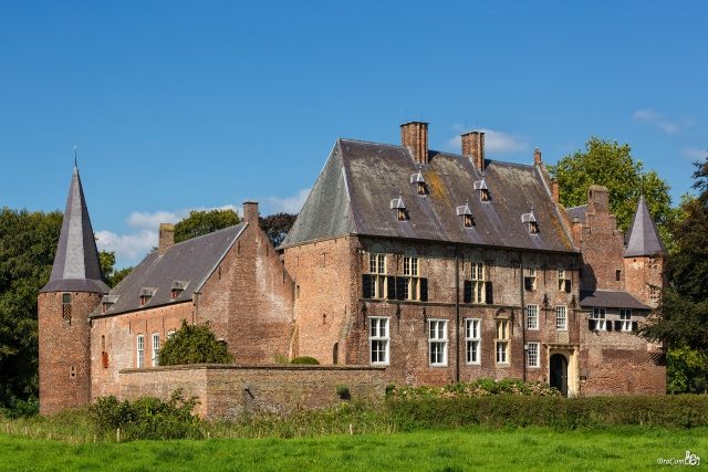 Kasteel Hernen