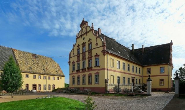 Kössern Manor