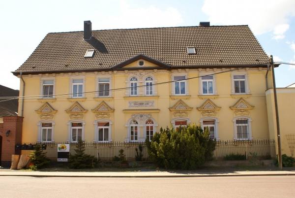 Peißen Manor