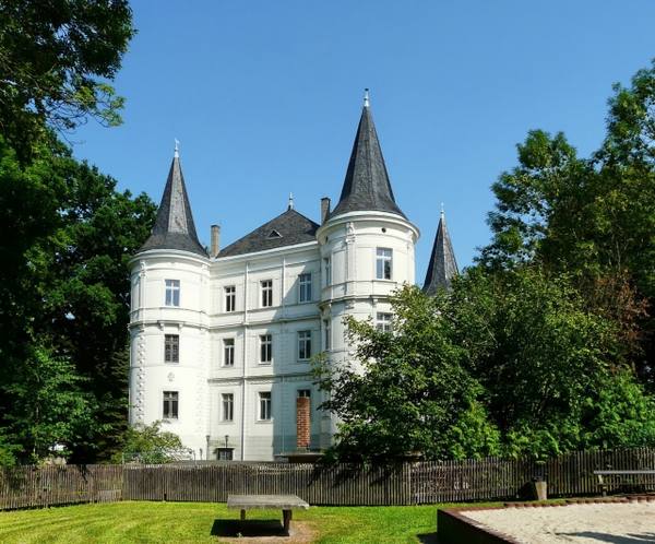Leubnitz Castle