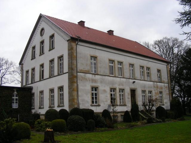 Drantum Manor