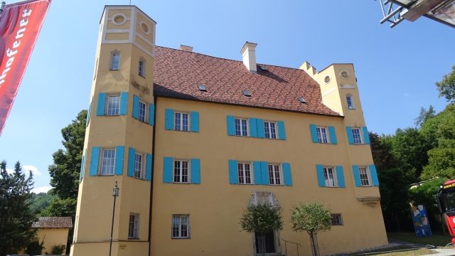 Eichhofen Castle