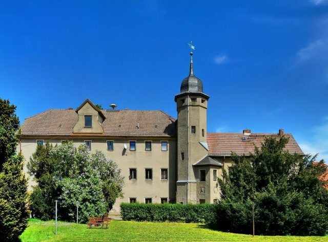 Kleincarsdorf Manor