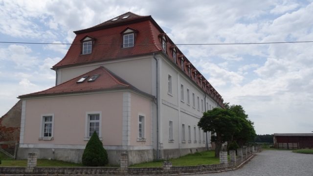 Badetz Manor