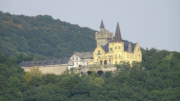 Rothestein Castle