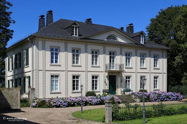 Hornoldendorf Manor