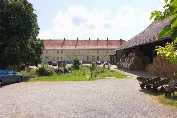 Schriftsassenhof Manor
